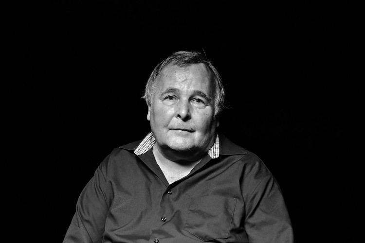 Current black and white portrait photo of Anton Aebischer.